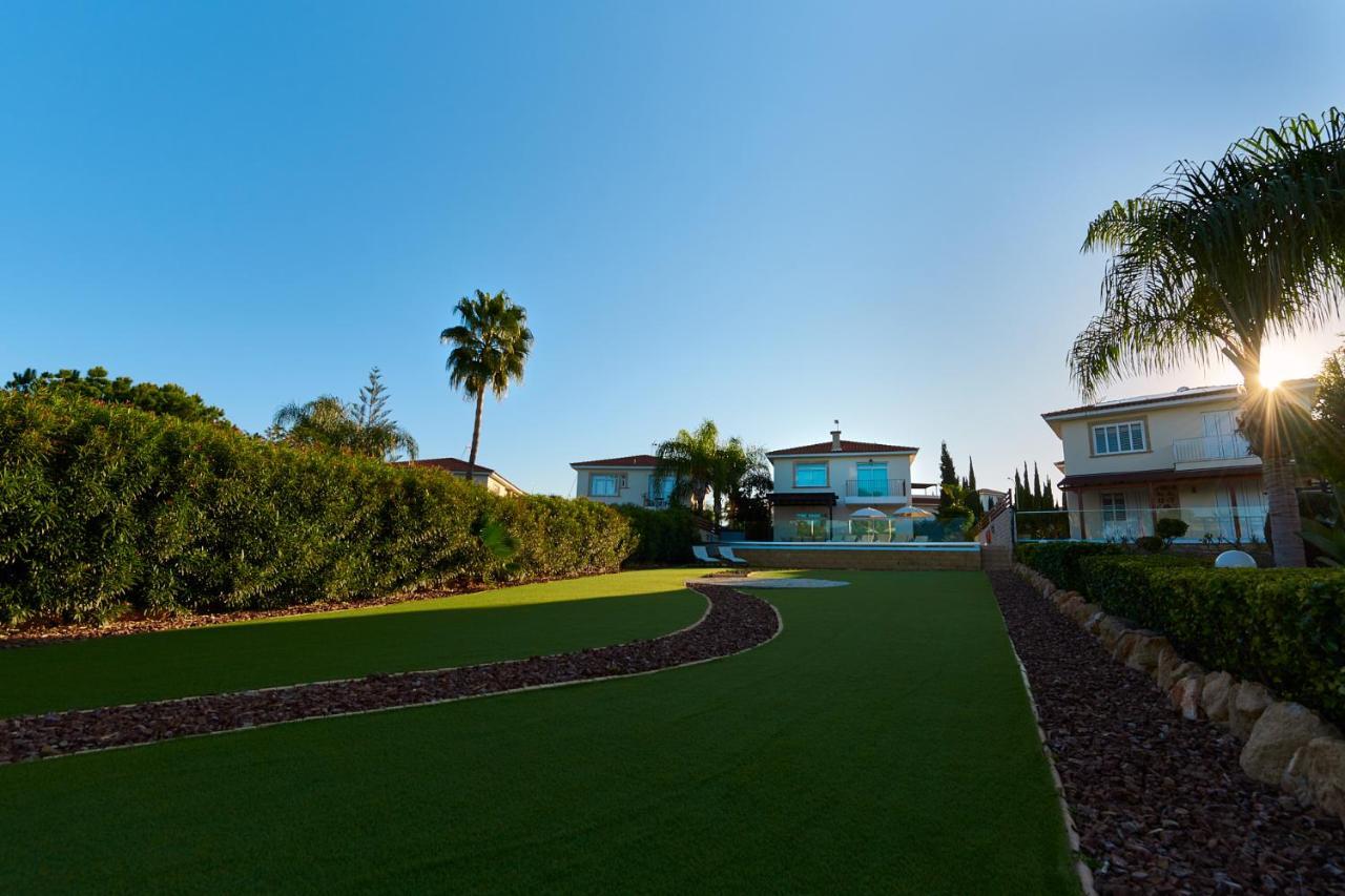 Beach Front Bella Vista By Ezoria Villas Protaras Eksteriør bilde
