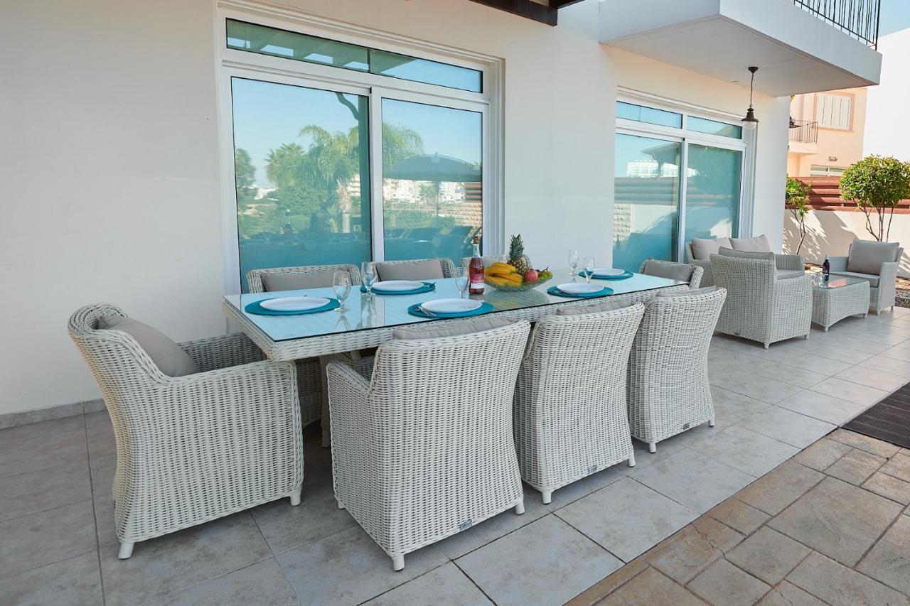 Beach Front Bella Vista By Ezoria Villas Protaras Eksteriør bilde